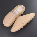 Mind 001 Hemp 2026 - Heel badge angled view pair