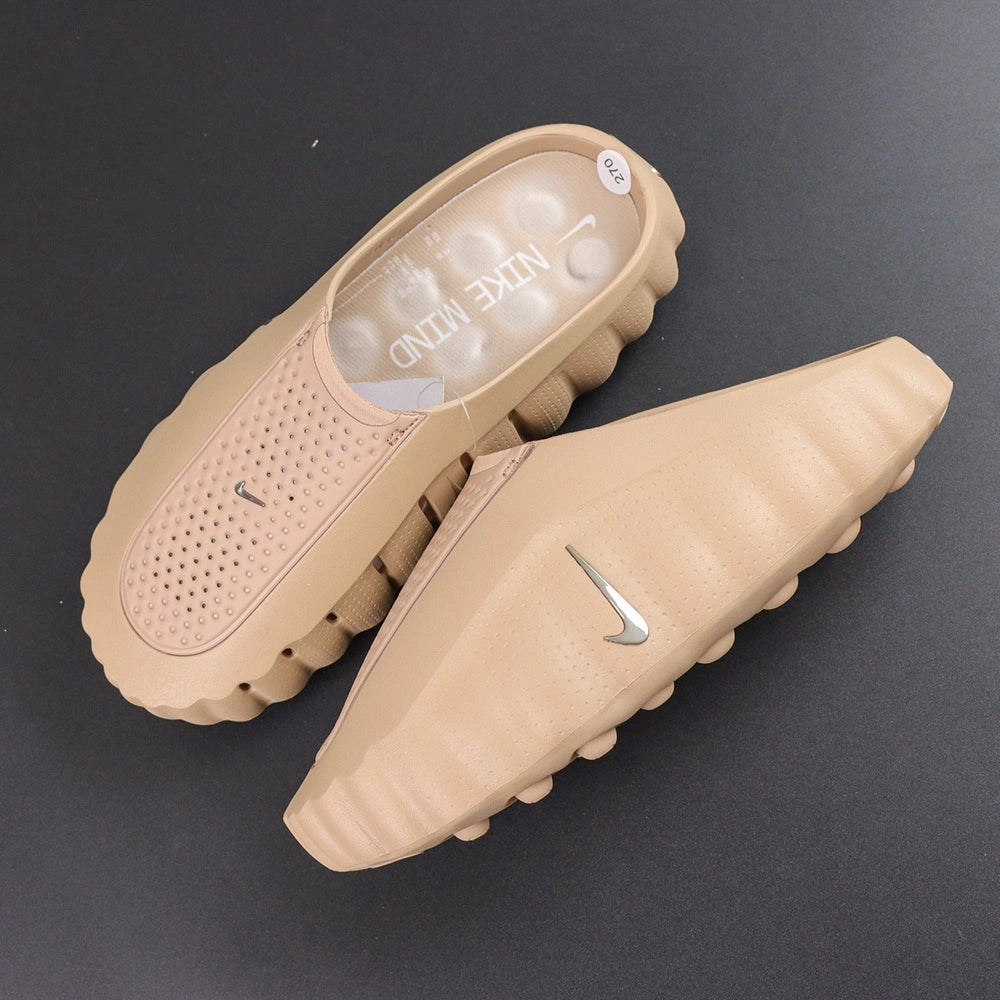 Mind 001 Hemp 2026 - Heel badge angled view pair
