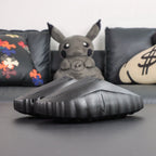 Mind 001 Triple Black 2026 - Toe detail