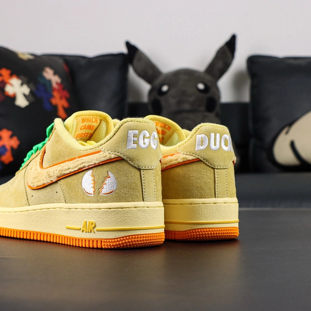 Air Force 1 DOAF Oregon Duck or Egg PE 2025 - broken egg logo on lateral quarter panel