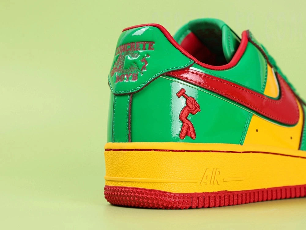 Nike Air Force 1 07 Lucky Green - outsole bottom green