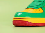 Nike Air Force 1 07 Lucky Green - pair three quarter view