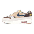 Air Max 1 87 Premium PE University of Oregon - Outsole View on White Background Showing Cream Rubber Outsole with Tonal Leopard Print Moulded Graphic and Dusty Pink Mauve Heel Plug with Style Code DC7197-200