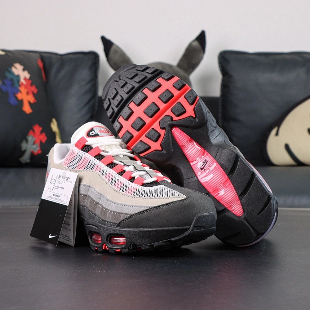 Air Max 95 Big Bubble Solar Red 2025 - Heel View with Tag