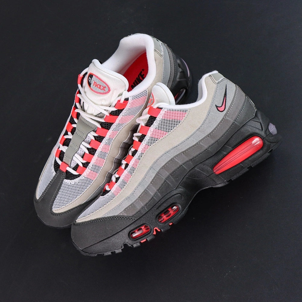 Air Max 95 Big Bubble Solar Red 2025 - Tongue and Insole Detail