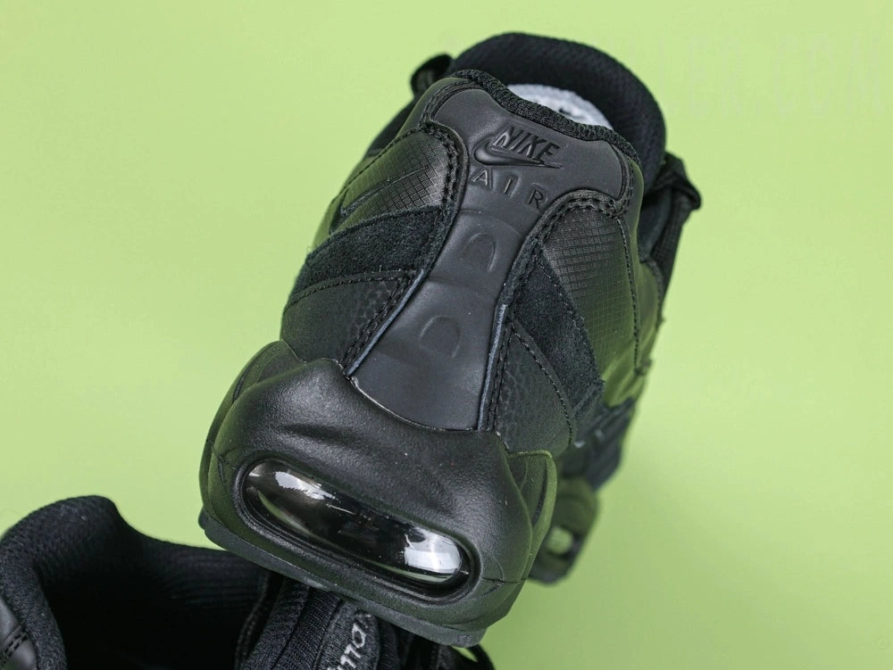 Air Max 95 Essential 'Triple Black'