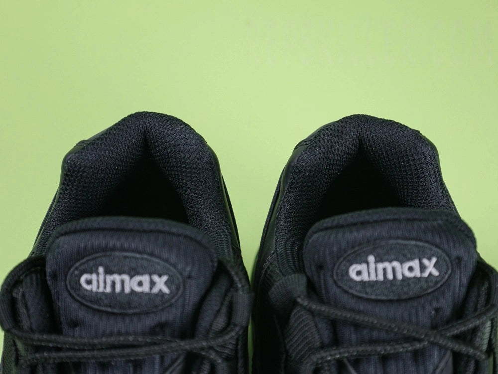 Air Max 95 Essential 'Triple Black'