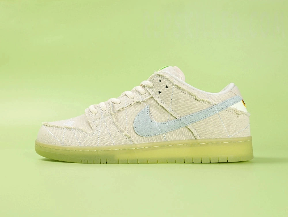 SB Dunk Low Off-White/Volt-Light Green 'Mummy' 2021