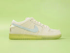 SB Dunk Low Off-White/Volt-Light Green 'Mummy' 2021