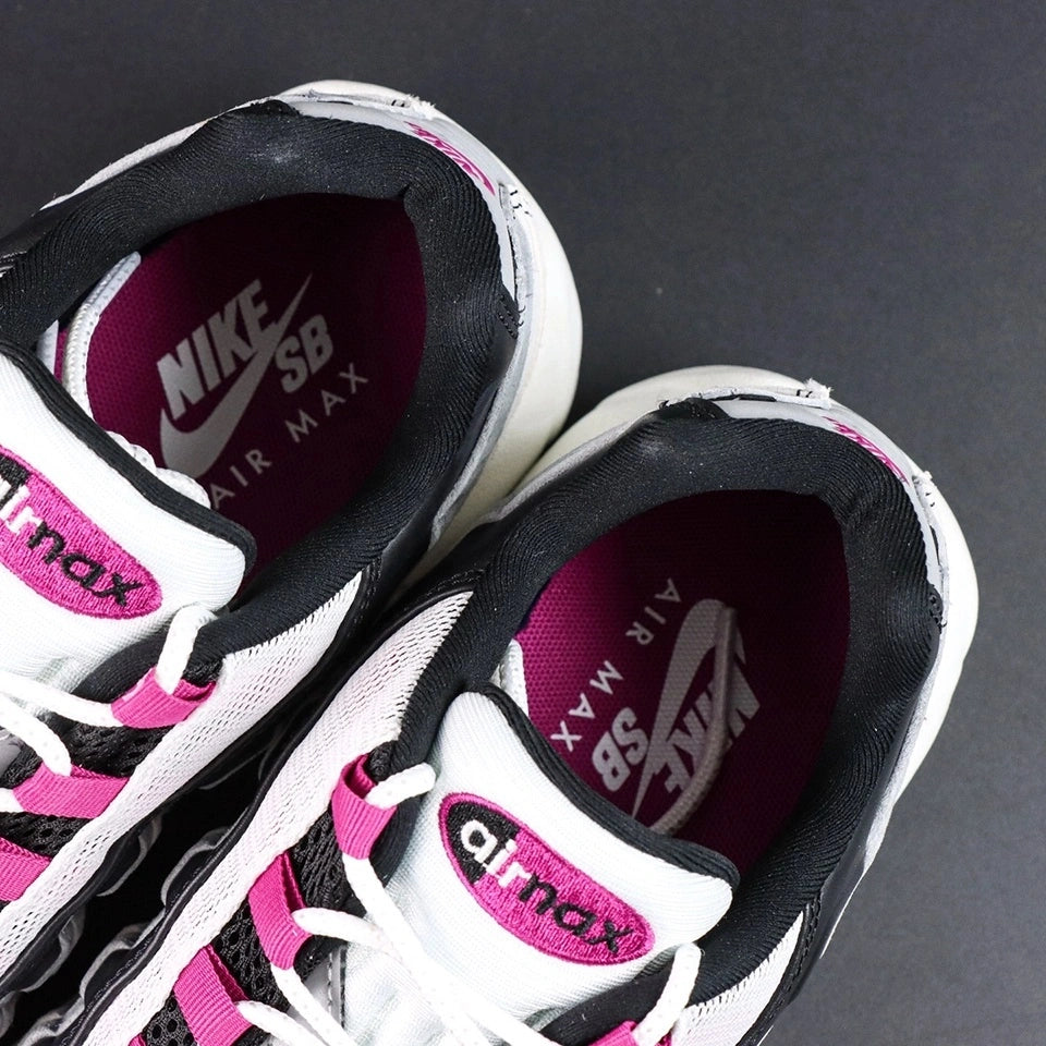 SB x Air Max 95 'Cactus Flower'