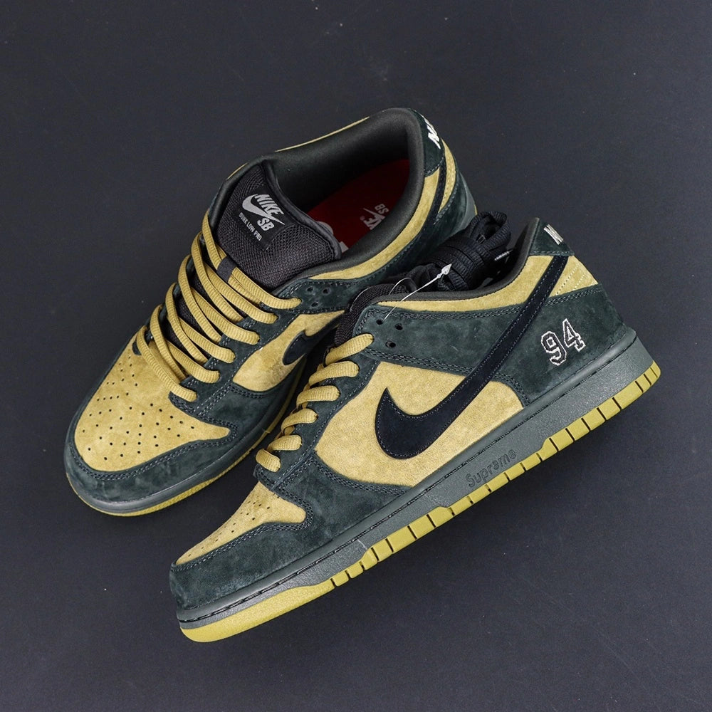 Sup x Dunk Low SB 'Camper Green' 2025