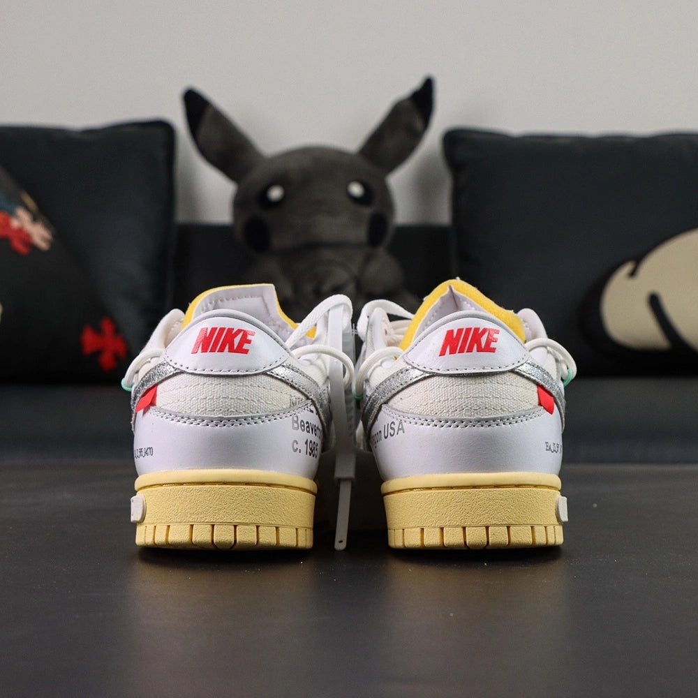 Off-White x Dunk Low 'Lot 01 of 50' 2021