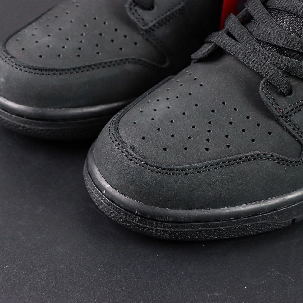 Sup x Dunk Low SB 'Black' 2025