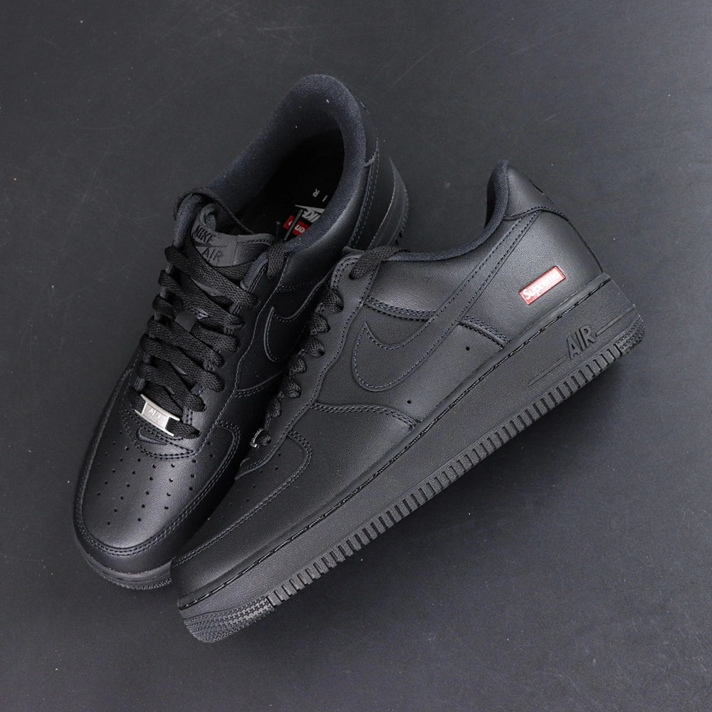 Supreme x Air Force 1 Low Box Logo Black - toe box pair close up silver Supreme dubrae perforations