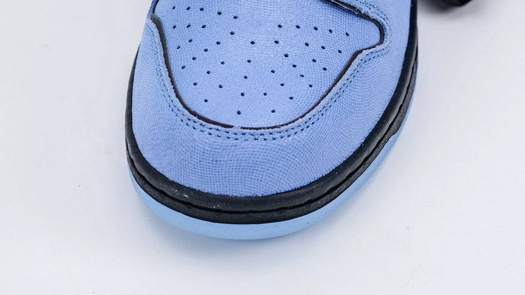 The Powerpuff Girls x Dunk Low Pro SB QS 'Bubbles'