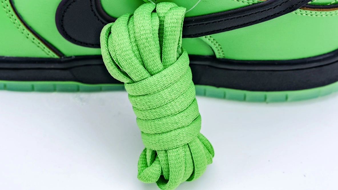 The Powerpuff Girls x Dunk Low Pro SB QS 'Buttercup'