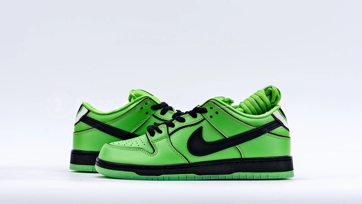 The Powerpuff Girls x Dunk Low Pro SB QS 'Buttercup'