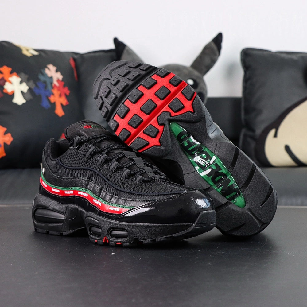 Undefeated x Air Max 95 Black 2025 - Detail 4