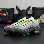 Undefeated x Air Max 95 Geo Exclusive NYC Neon 2025 — rear pair view