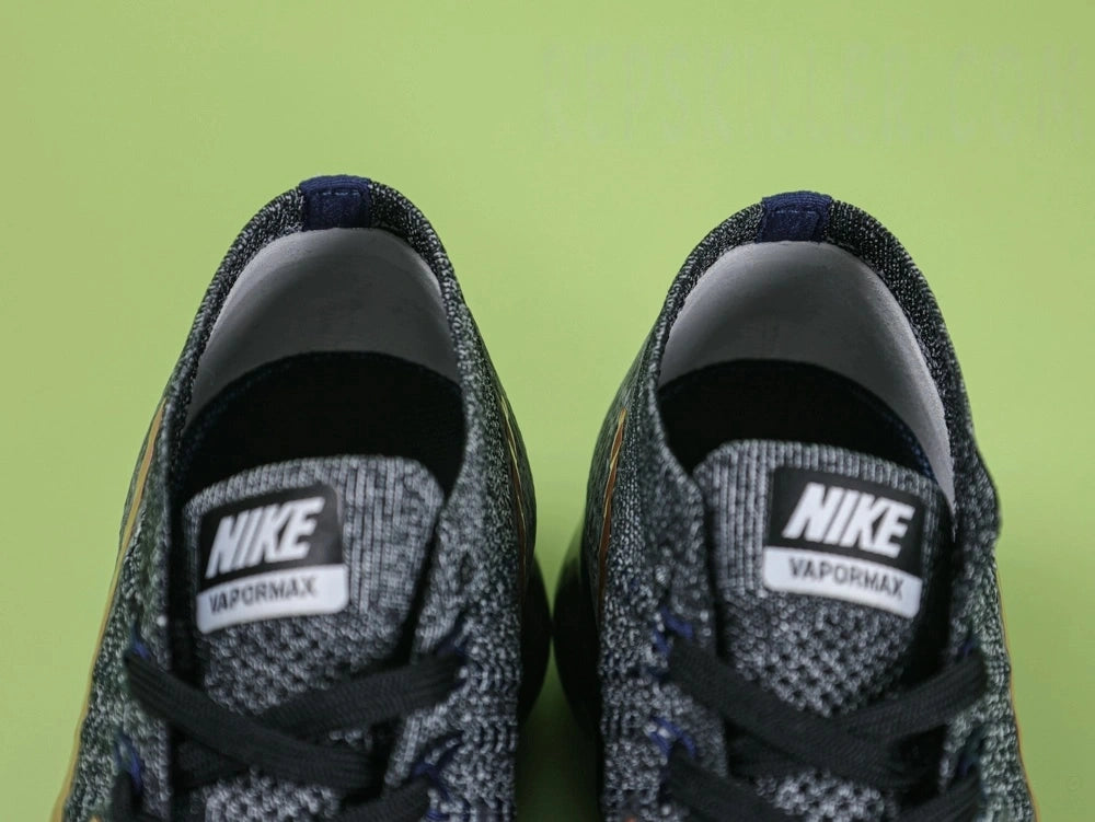 WMNS Air Vapormax Flyknit 'Explorer Dark'