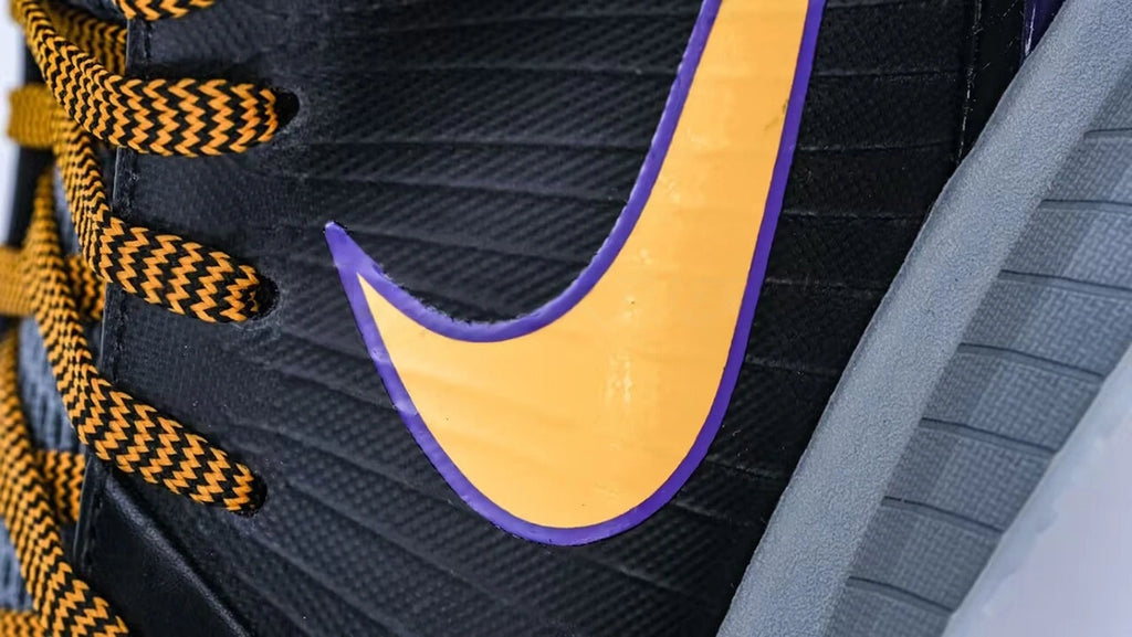 Kobe 4 Protro Carpe Diem - lateral side profile