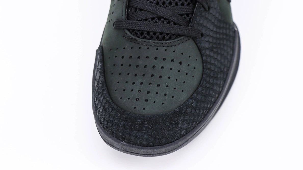 Kobe 4 Protro Gift of Mamba - heel detail