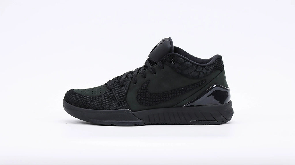 Kobe 4 Protro Gift of Mamba - angle view