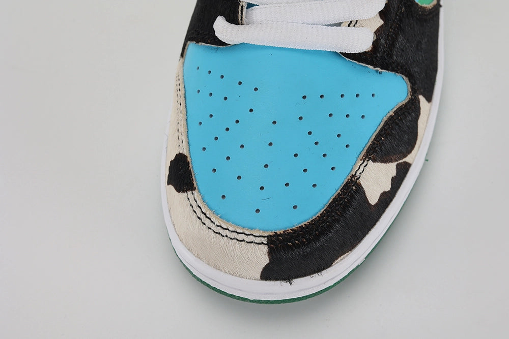 Ben & Jerry s x Dunk Low SB Chunky Dunky - image 1