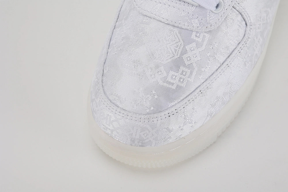 CLOT x Air Force 1 1WORLD - Pair Heel View