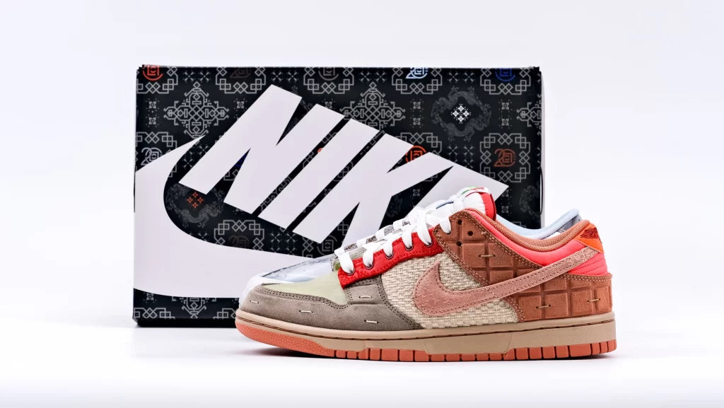 CLOT x Dunk Low SP ‘What The’ - image 2