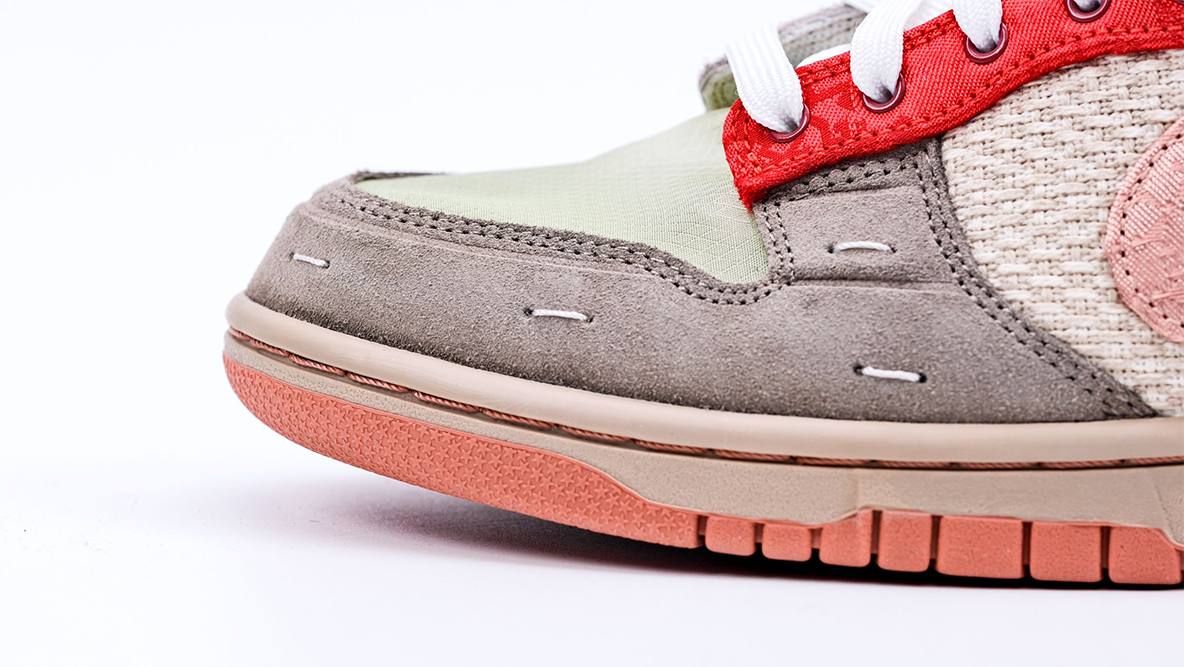 CLOT x Dunk Low SP ‘What The’ - image 4