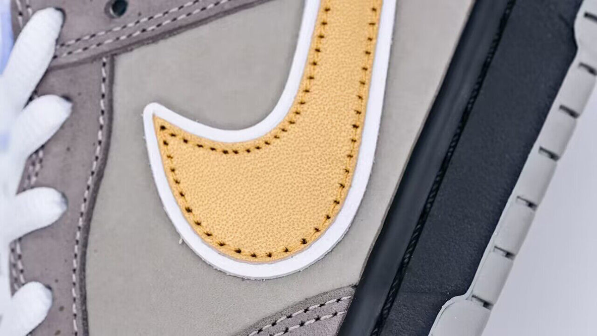 CONCEPTS x SB Dunk Low Grey Lobster - image 6