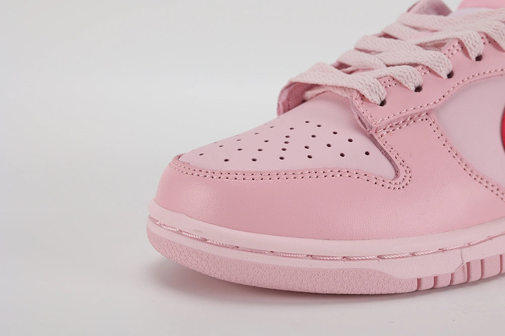 Dunk Low GS ‘Triple Pink’ - image 3
