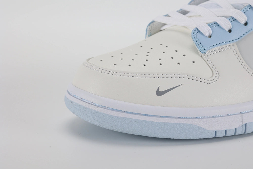 Dunk Low ‘Just Stitch It – Hyper Royal’ - image 3
