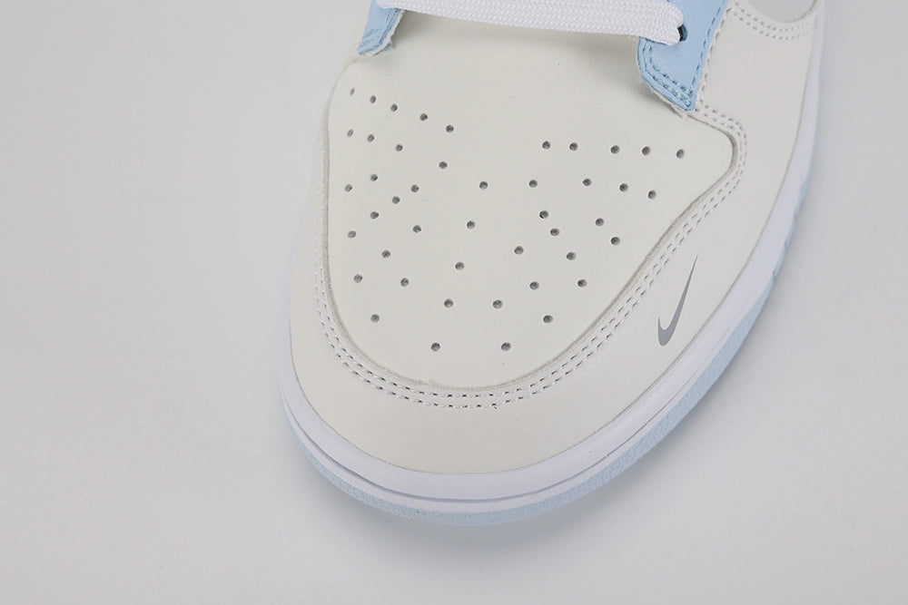 Dunk Low ‘Just Stitch It – Hyper Royal’ - image 4