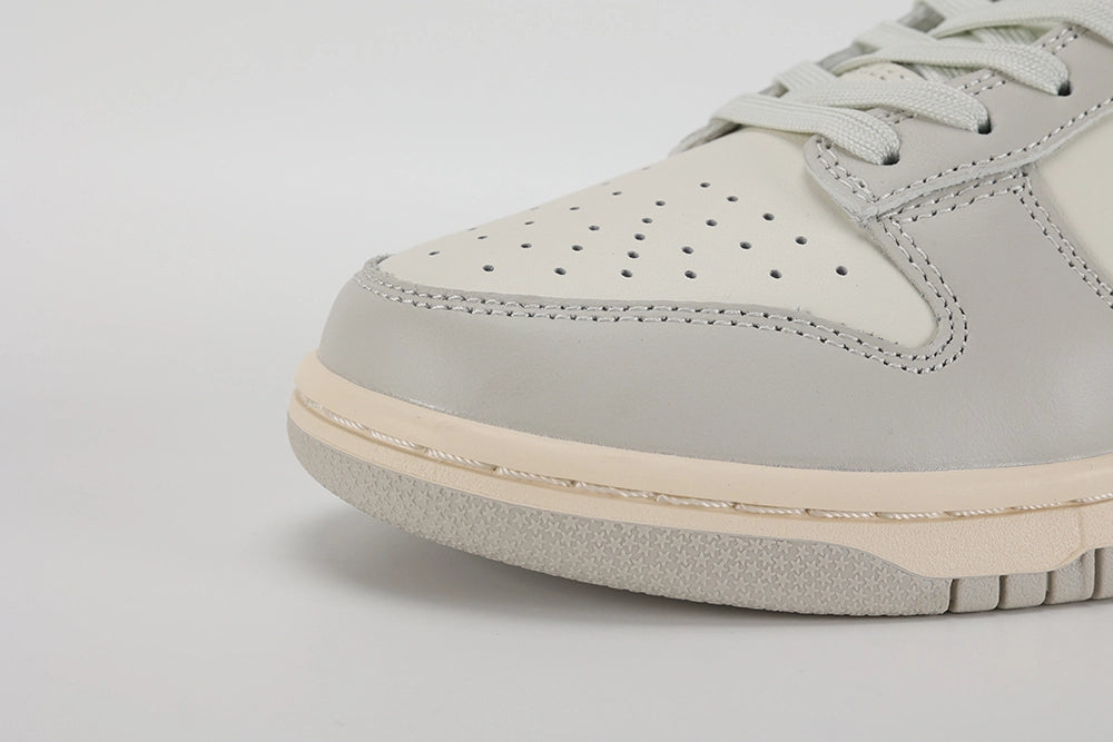 Dunk Low Light Bone - image 3