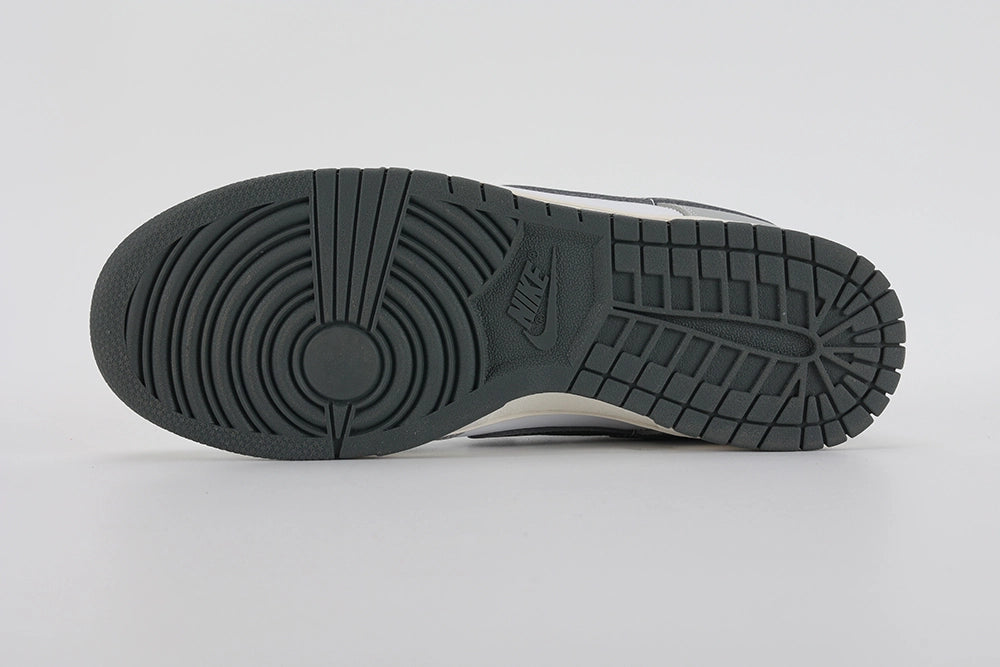 Dunk Low ‘Light Smoke Grey’ - image 2
