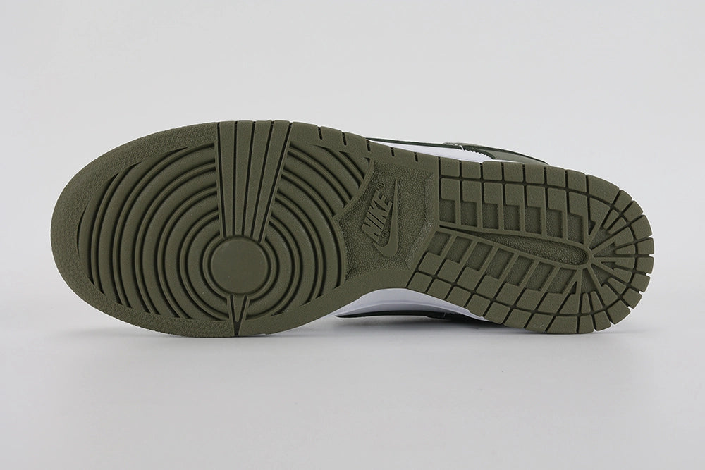 Dunk Low ‘Medium Olive’ - image 2