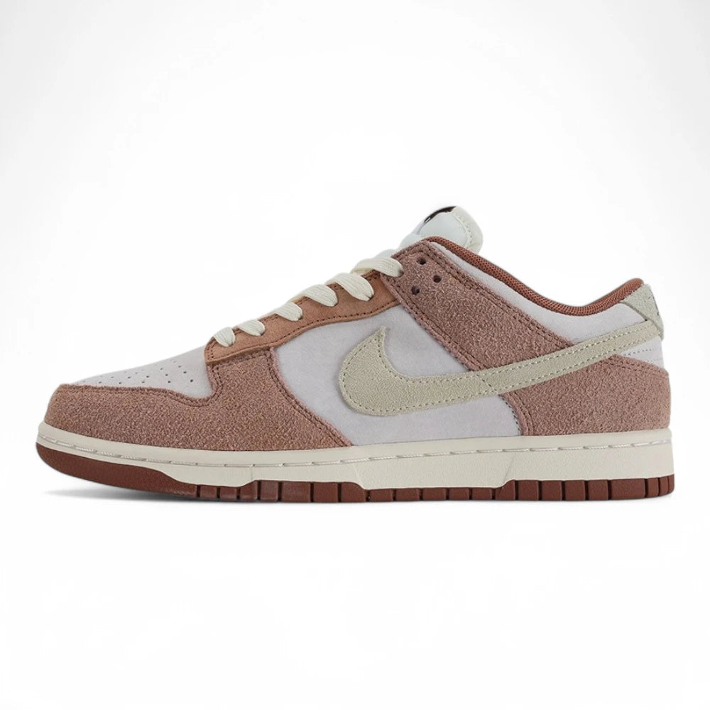 Dunk Low Premium ‘Medium Curry’ - image 9