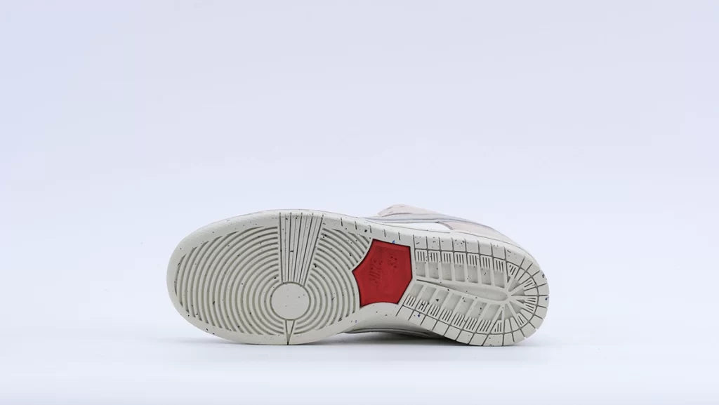 Dunk Low Premium SB ‘City of Love Collection – Light Bone’ 2024 - image 11