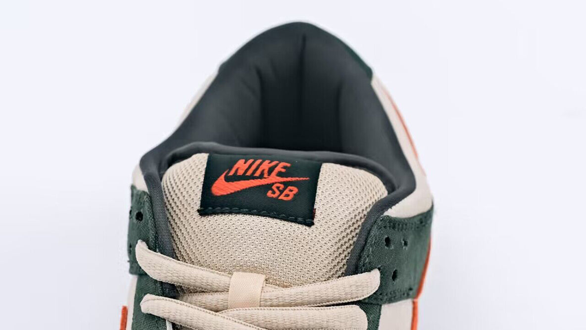 Dunk Low Pro SB ‘Eire’ - image 5