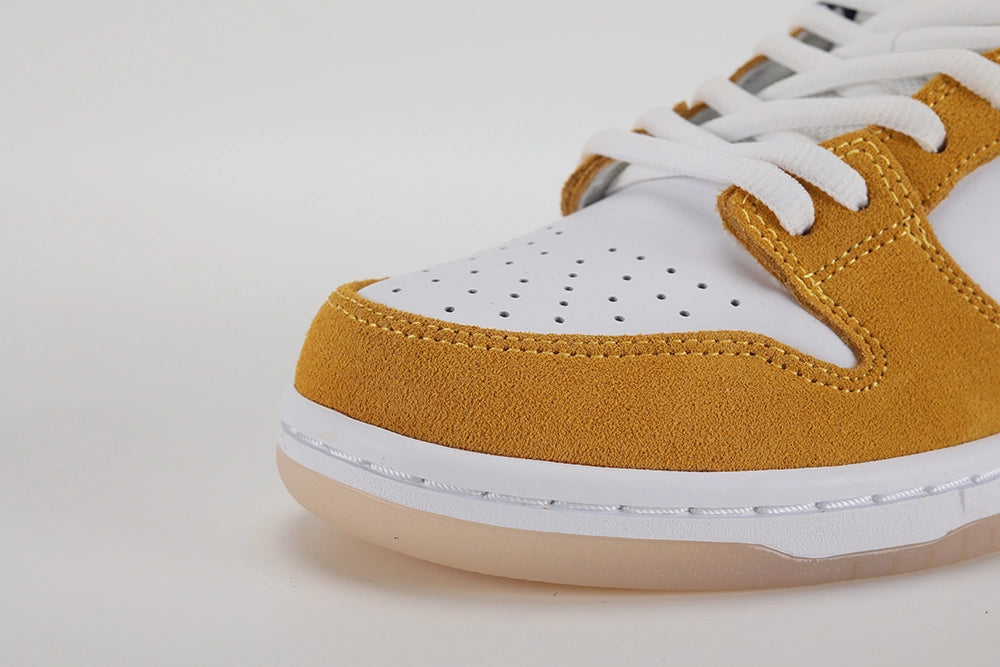 Dunk Low Pro SB ‘Laser Orange’ - image 3