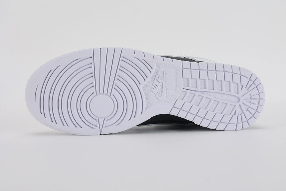 Dunk Low Reverse Panda - image 2