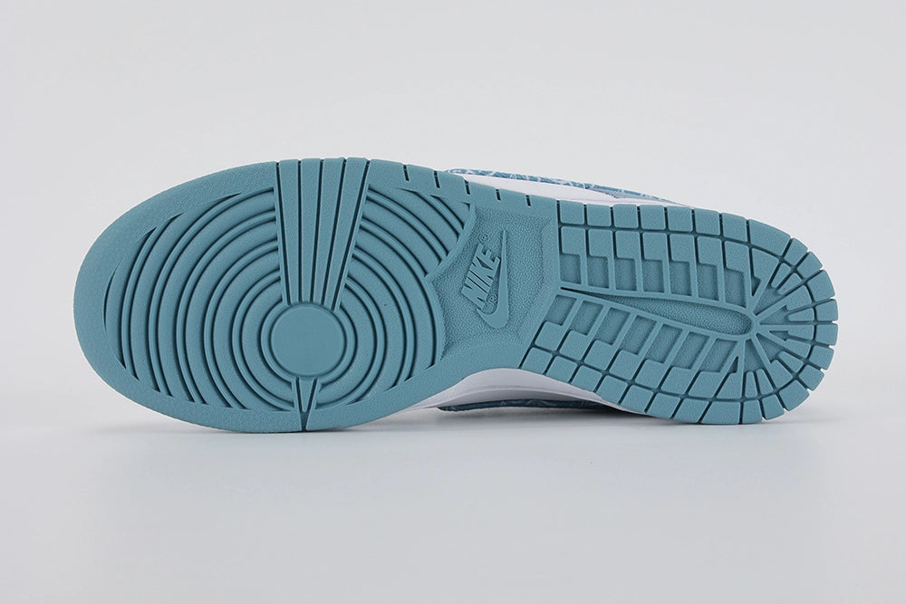 Dunk Low SB Blue Paisley - image 2