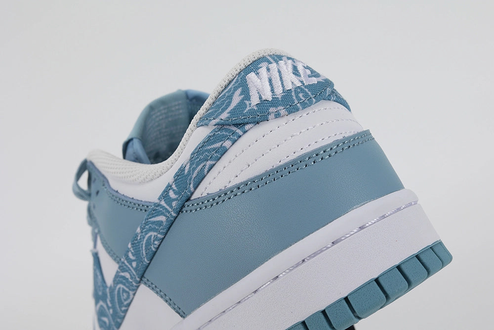 Dunk Low SB Blue Paisley - image 6