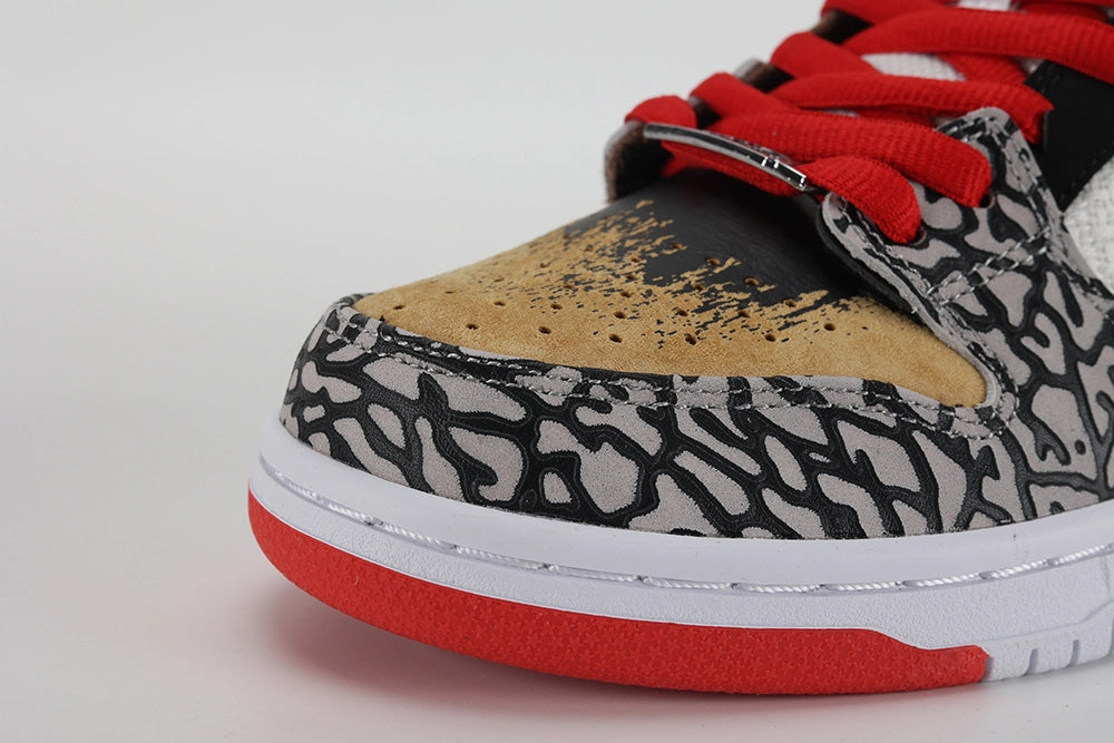 Dunk Low SB ‘What The Paul’ - image 3