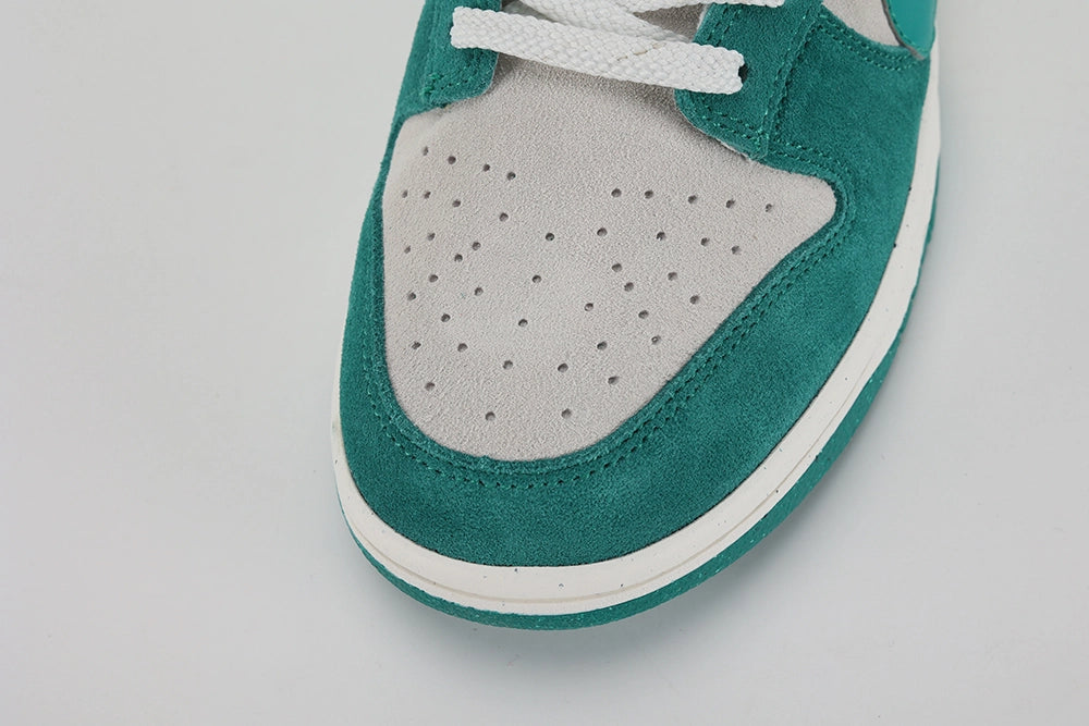 Dunk Low SE ’85’ Green - image 4