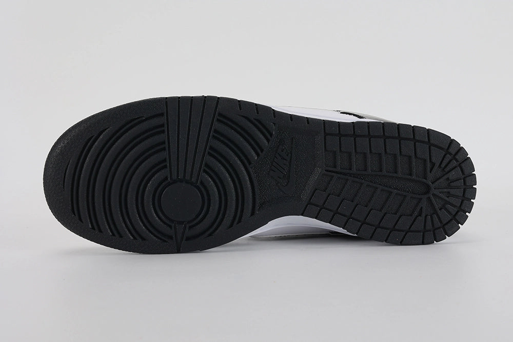 Dunk Low SE World Champ - image 1