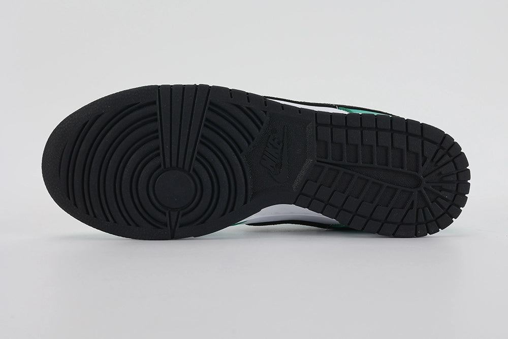 Dunk Low ‘Stadium Green’ - image 3