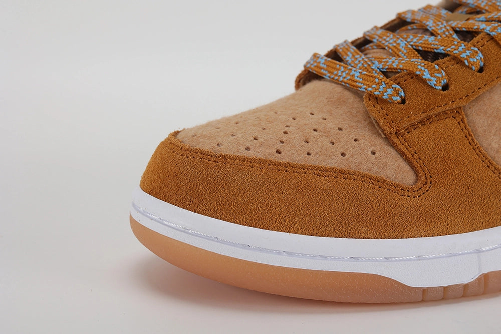 Dunk Low Teddy Bear - image 3